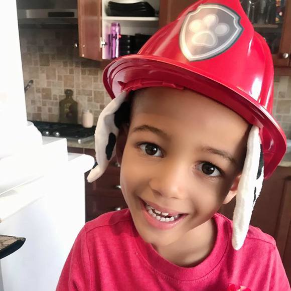 Meet your Posher, Nicole - Picture 1 of 1